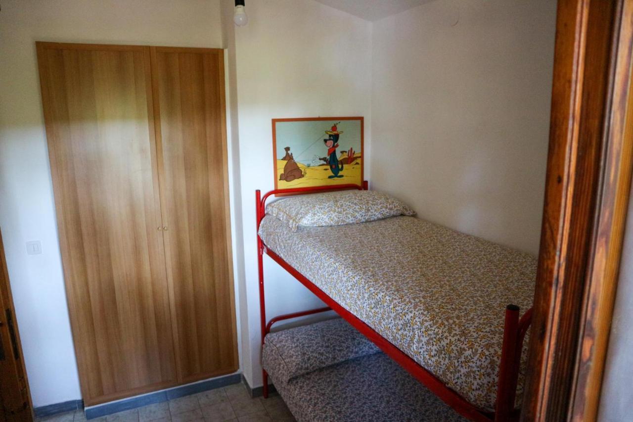 Villa Buonumore Porto Pino Exterior photo